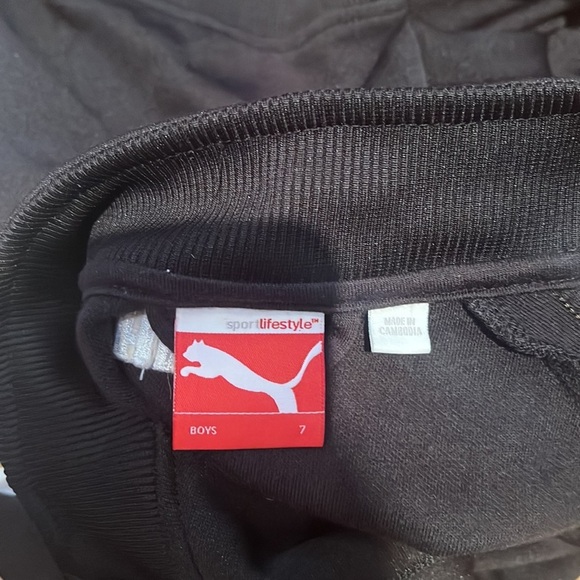 Puma Boy’s Black Zip Up Jacket Size 7 - Picture 3 of 5